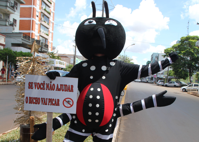 AÇÃO DE CONSCIENTIZAÇÃO CONTRA A DENGUE OCORRE EM AGOSTO